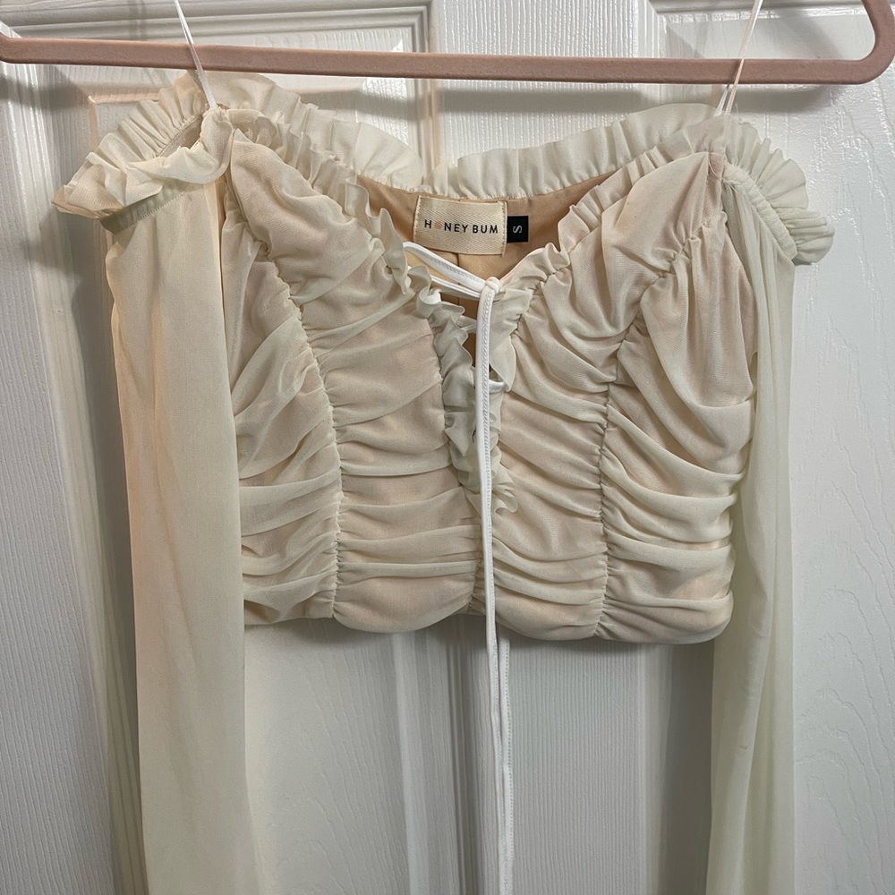 Honey bum crop top
